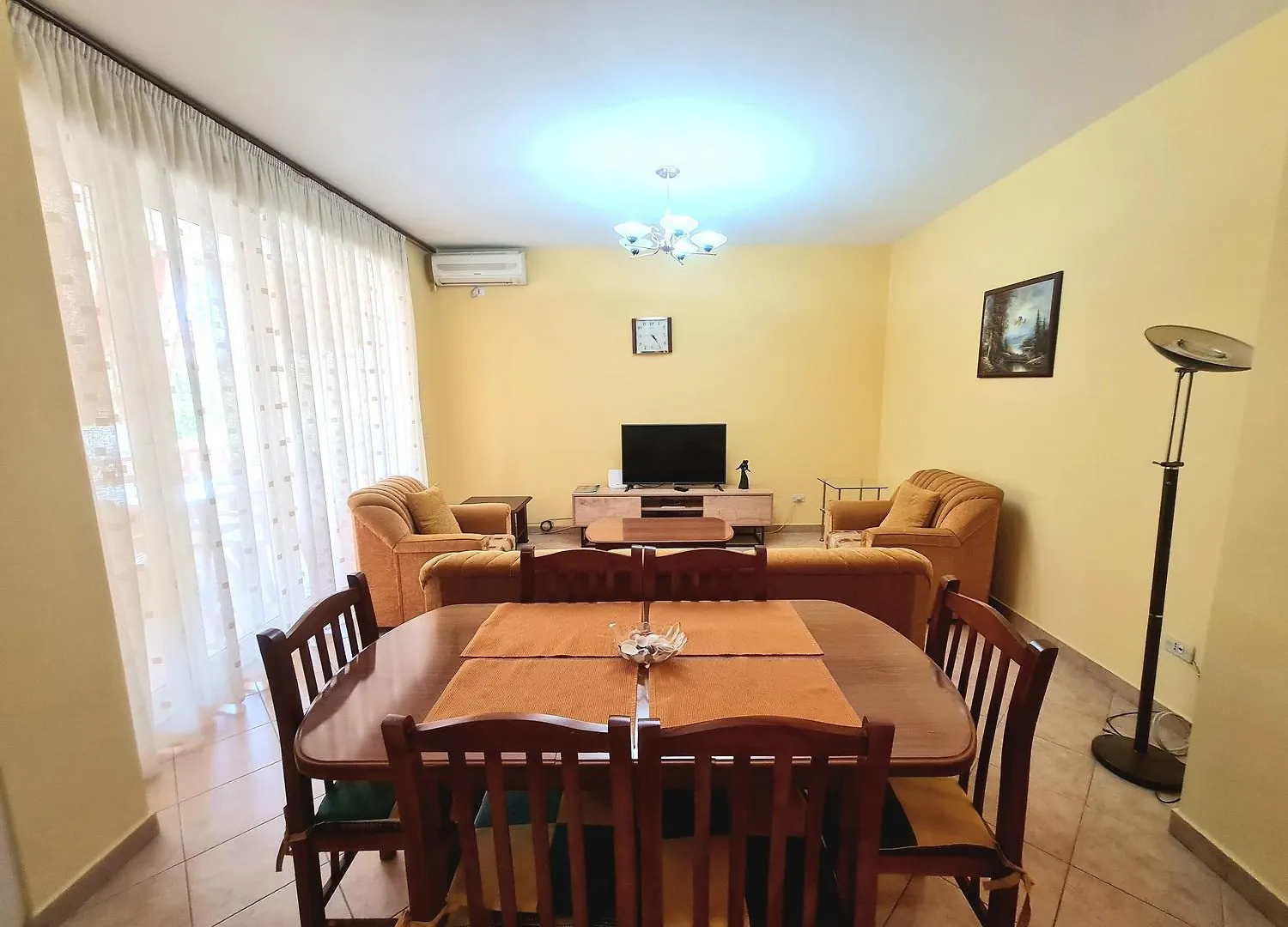 מלון דירות Coco Apartment טיראנה אלבניה